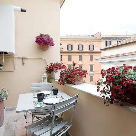 Vatican Stylish * Rome